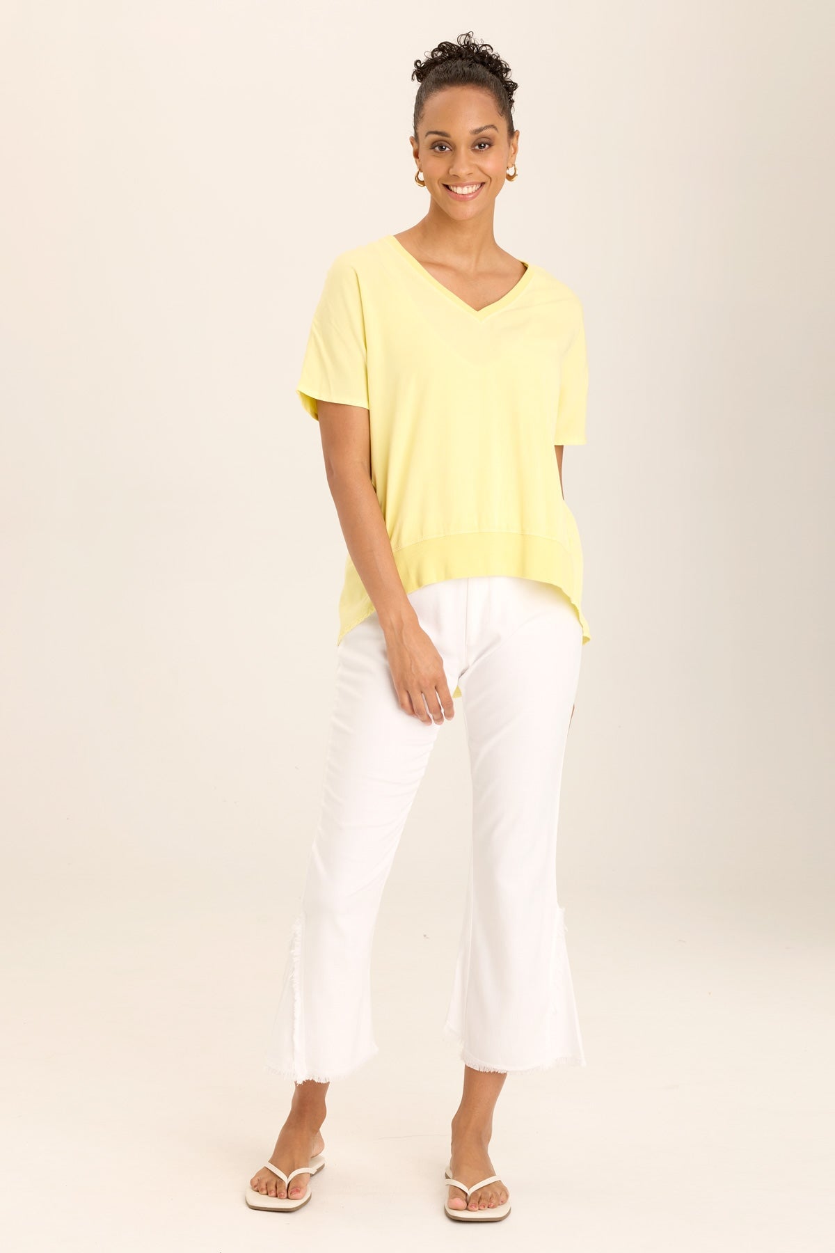 Clara Twill/Jersey Relaxed V-Neck Tee