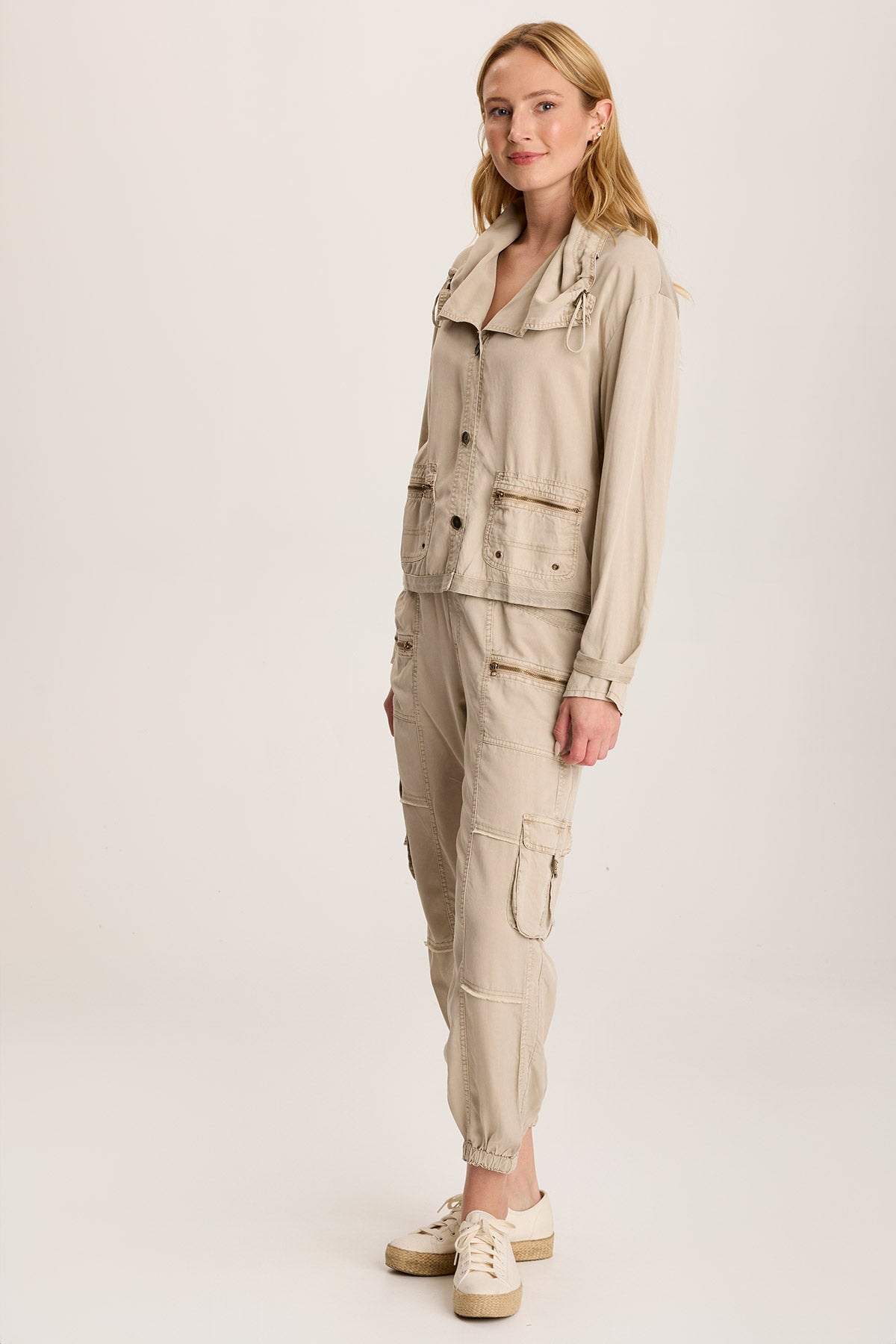 Oziel Twill Utility Jacket with Drawstring Collar