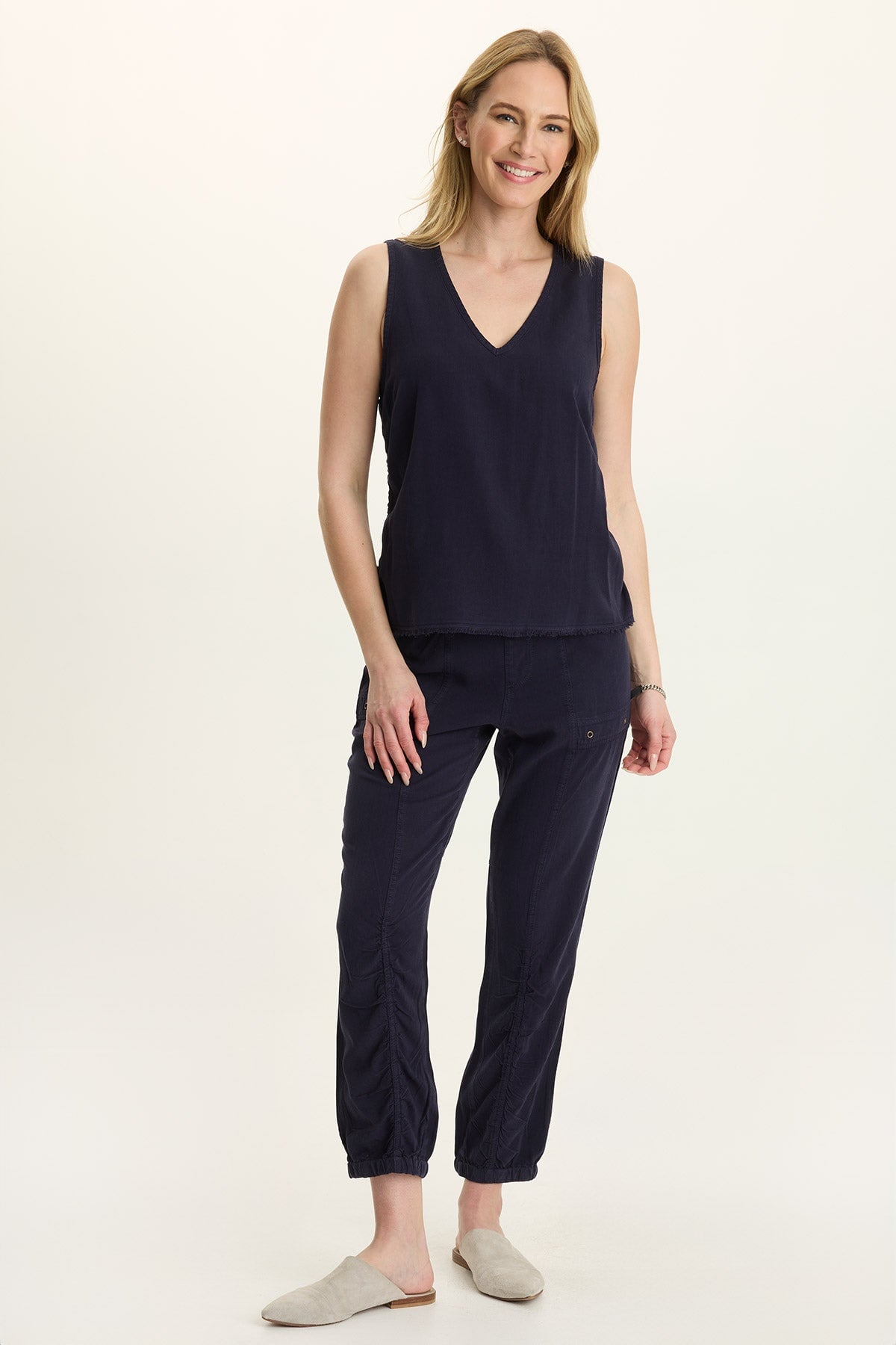 Squire Twill Banded Hem Casual Pant