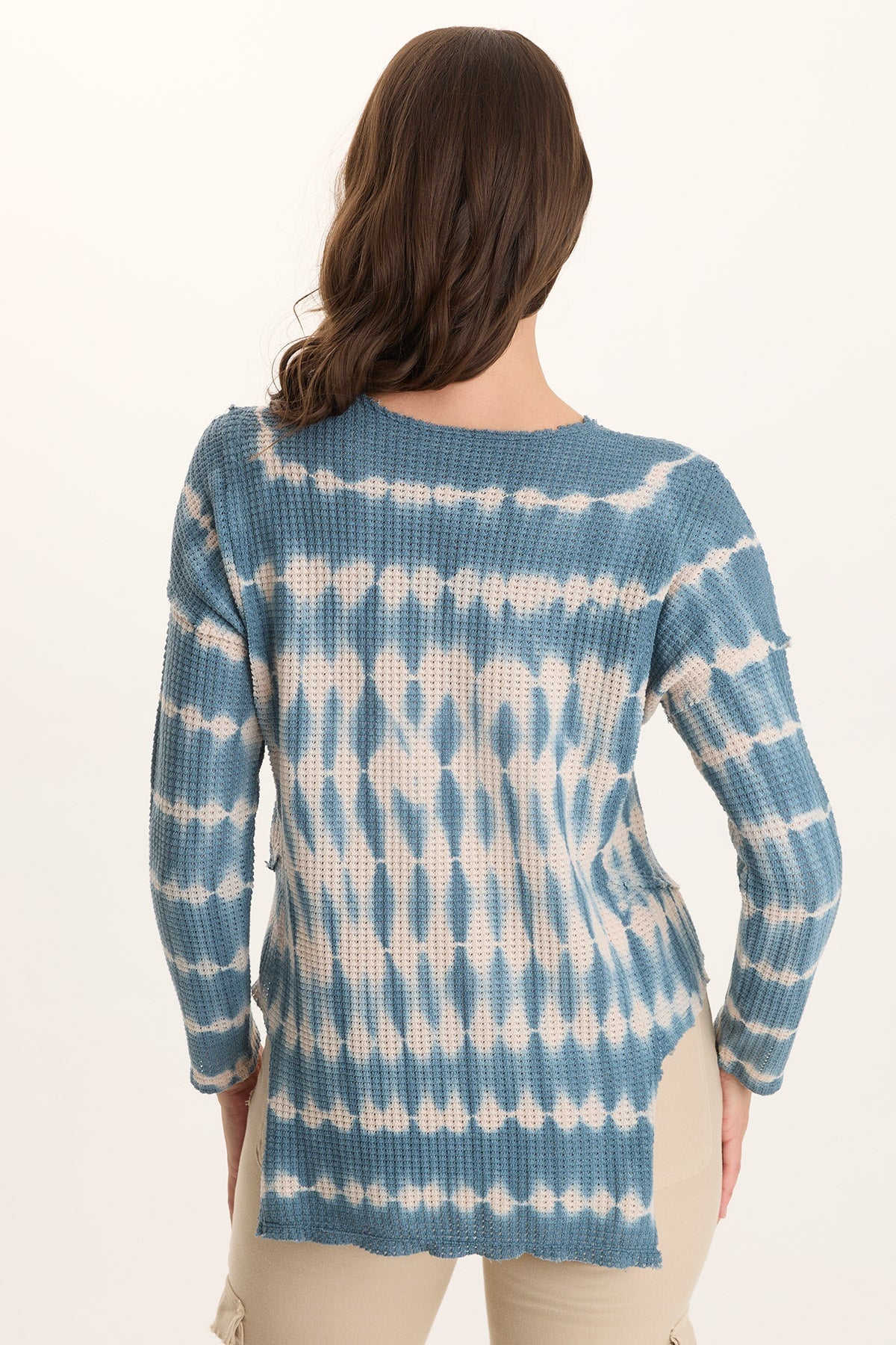 Arnie Thermal Asymmetrical Hem V-Neck Top