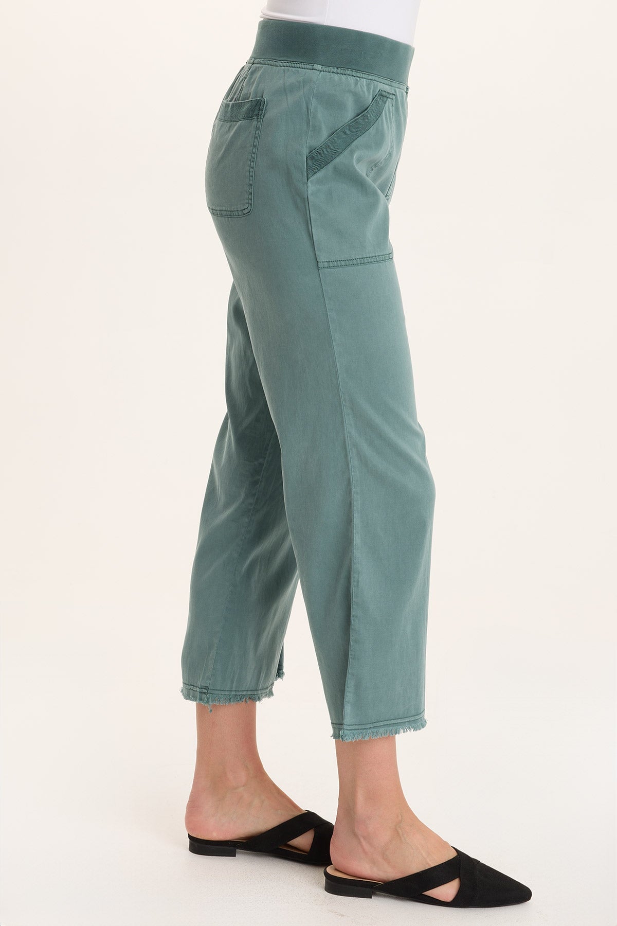Daga Tencel Flared Leg Pull-On Crop Pant