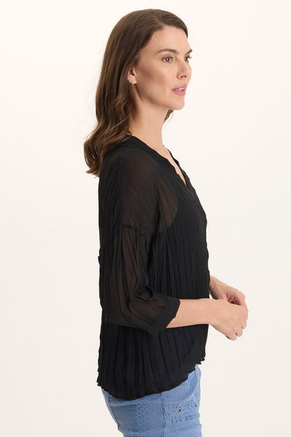Hoyt Crinkle Pleat 3/4-Sleeve V-Neck