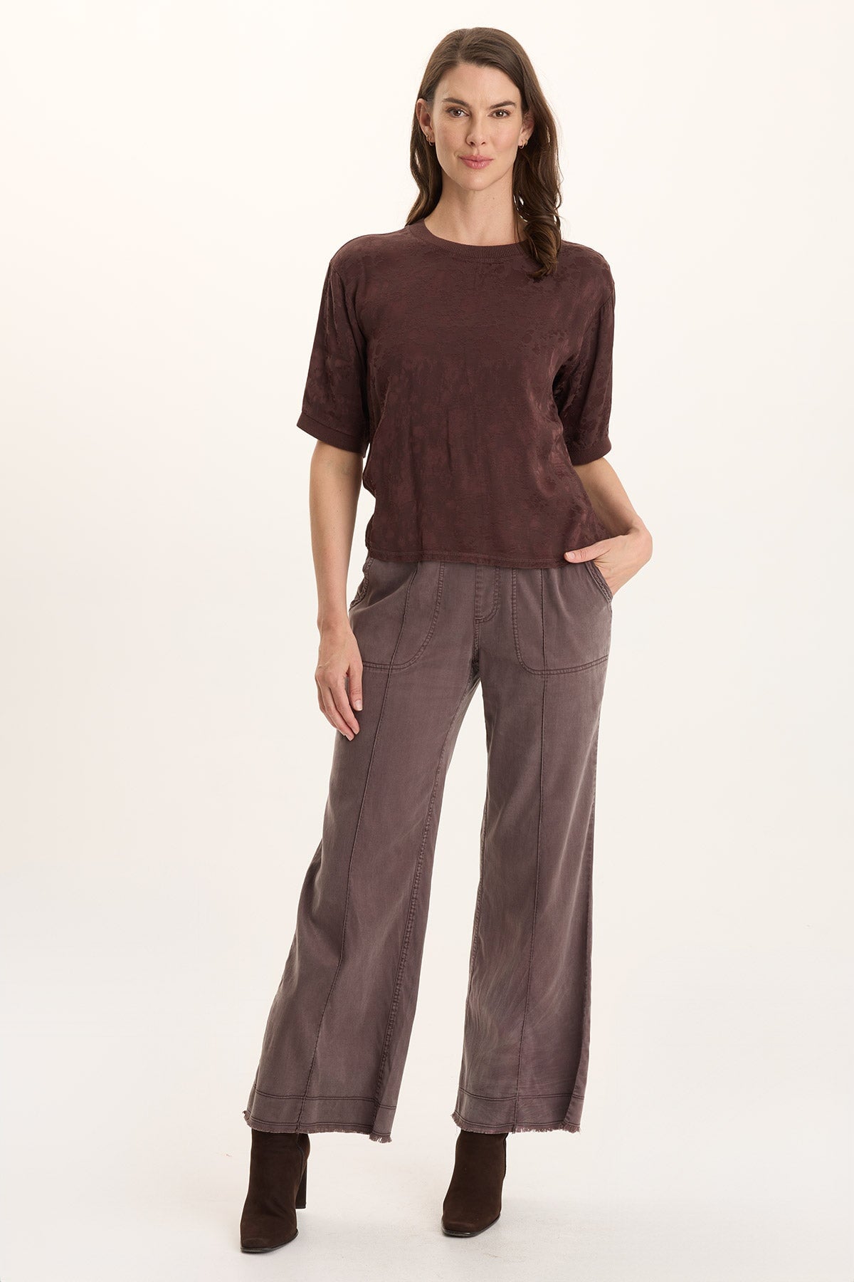 Chelan Textured Satin Casual Fit Top
