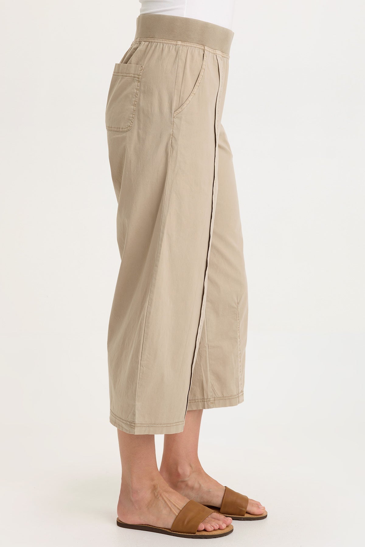 Benson Poplin Barrel Crop