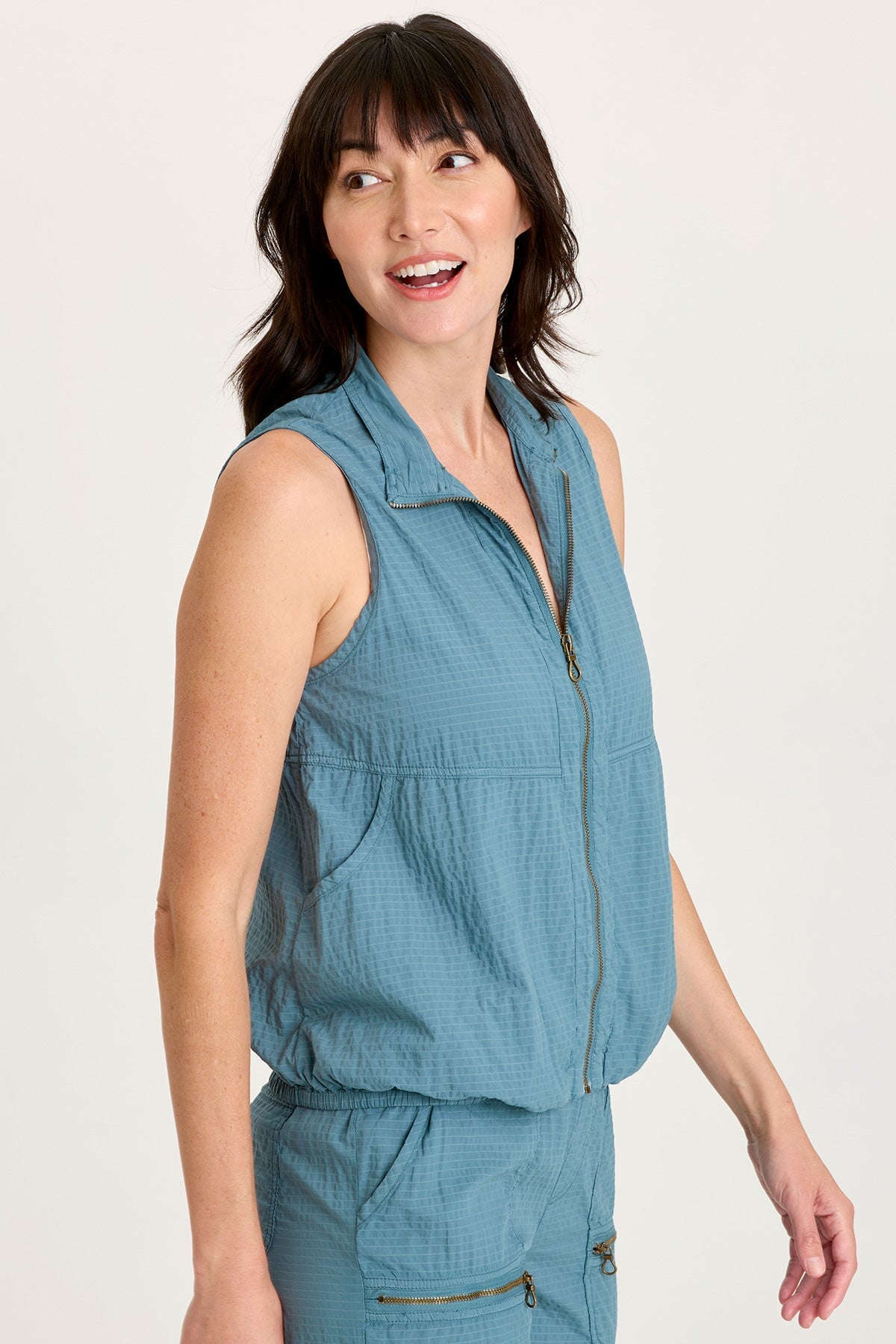 Tallis Textured Zip Front Vest