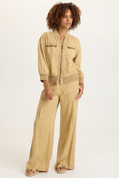 Dacia Twill Pleated Wide Leg Pant