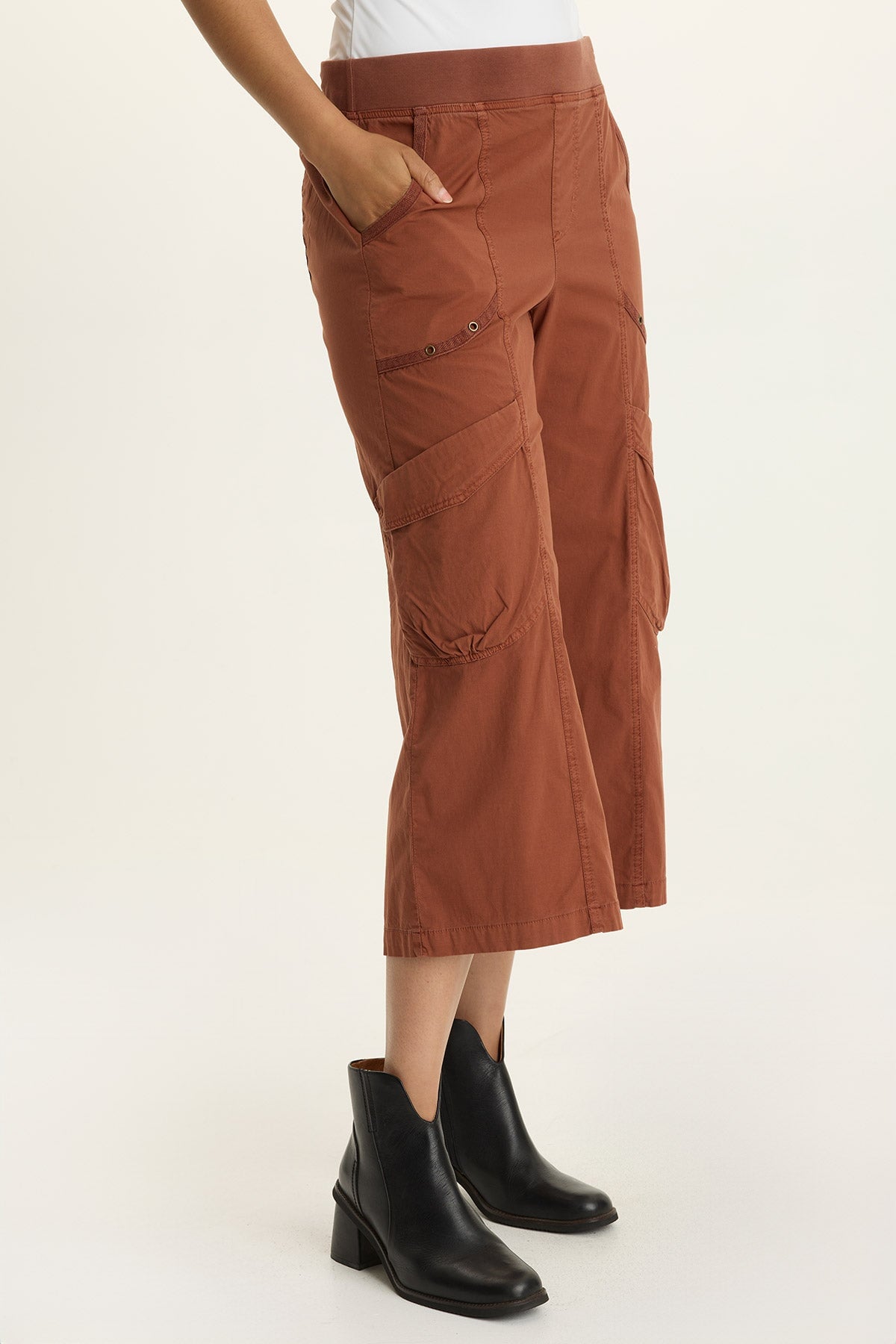 Faulkner Poplin Exaggerated Pocket Crop Pant