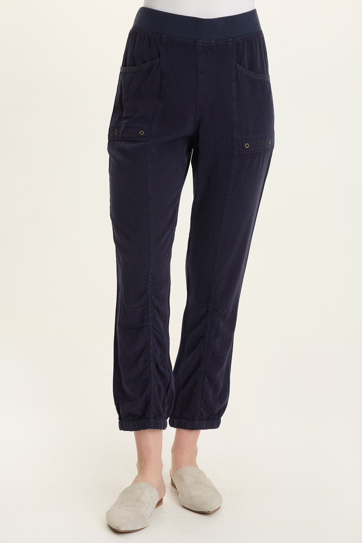 Squire Twill Banded Hem Casual Pant
