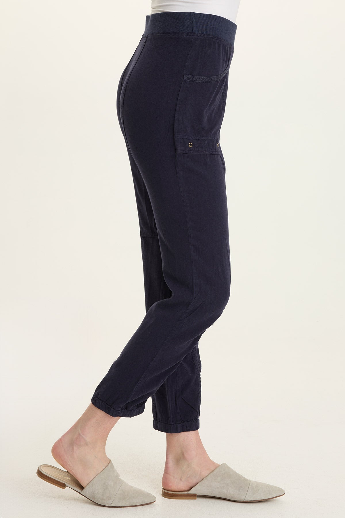 Squire Twill Banded Hem Casual Pant