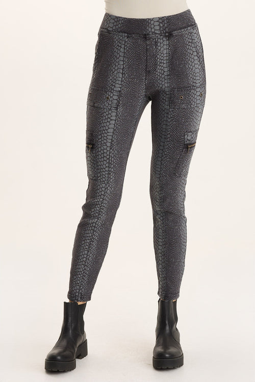 Gamlin Textured Jacquard Elevated Legging