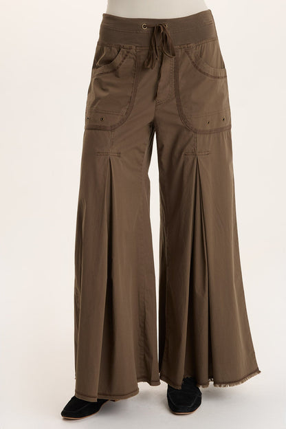 Nevins Soft Volume Wide Leg Drawstring Pant