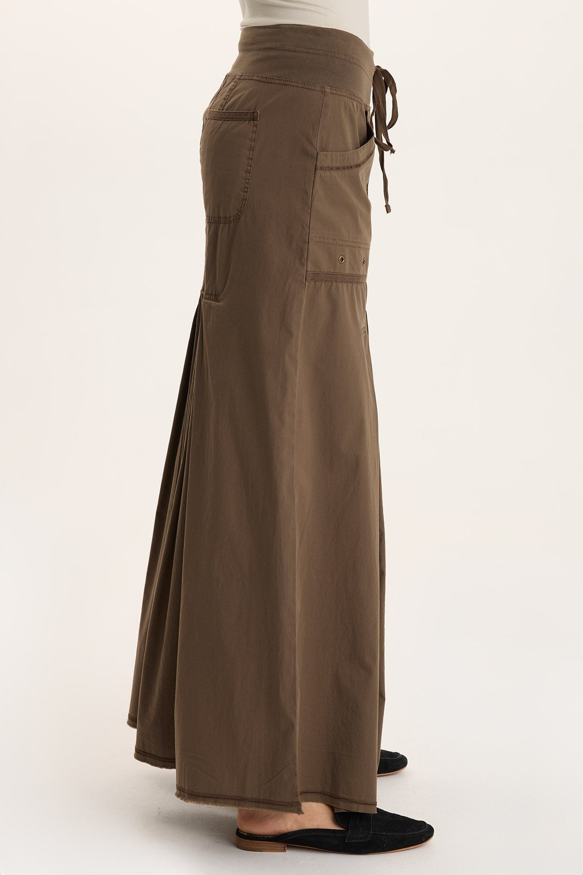 Nevins Soft Volume Wide Leg Drawstring Pant