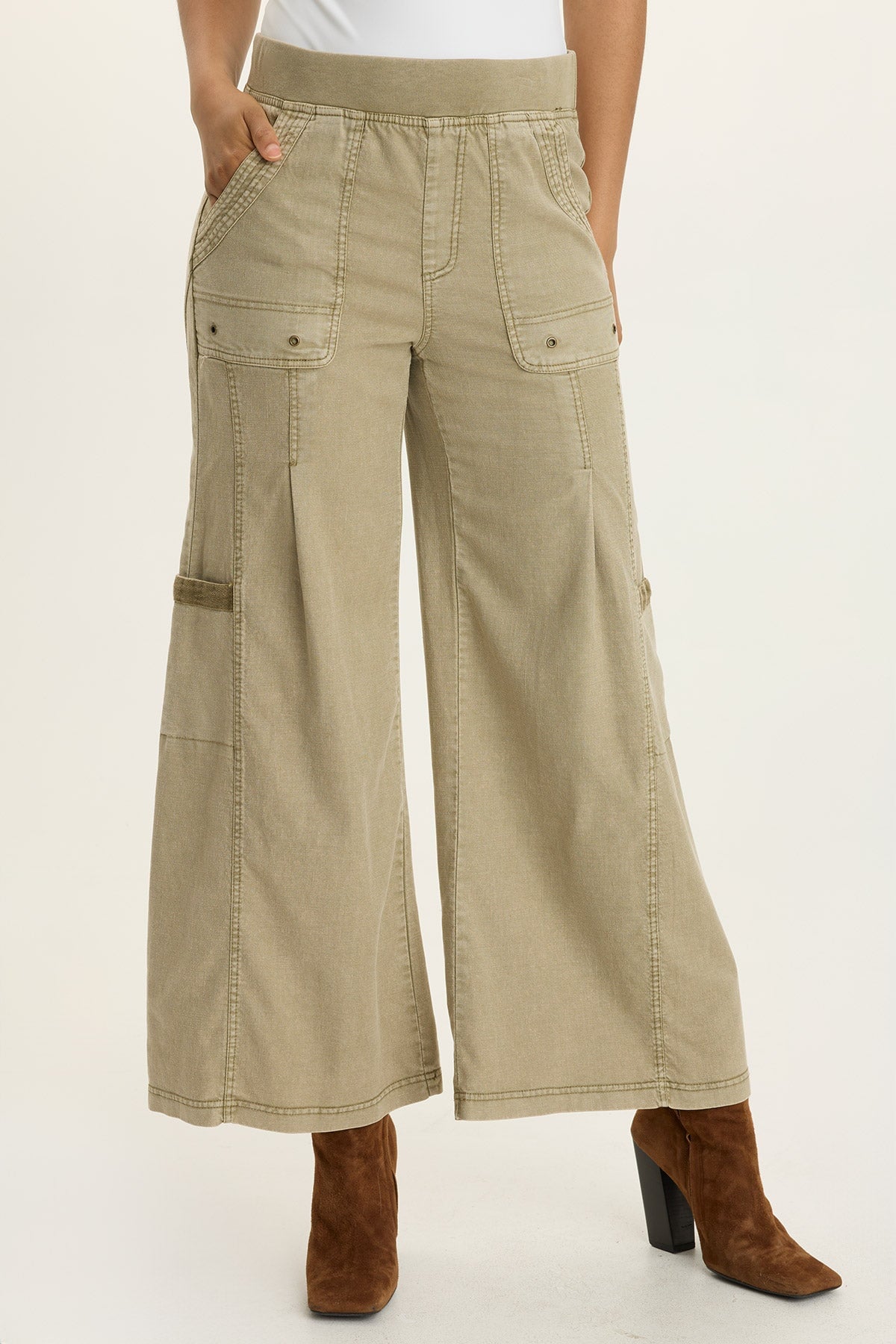 Tove Twill Cargo Wide-Leg Pant