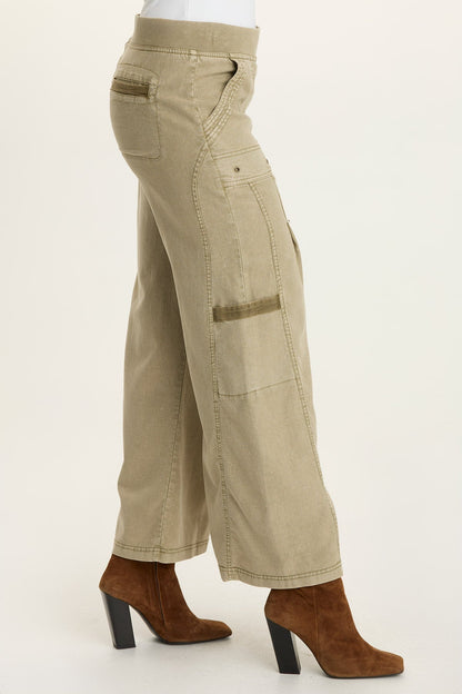 Tove Twill Cargo Wide-Leg Pant