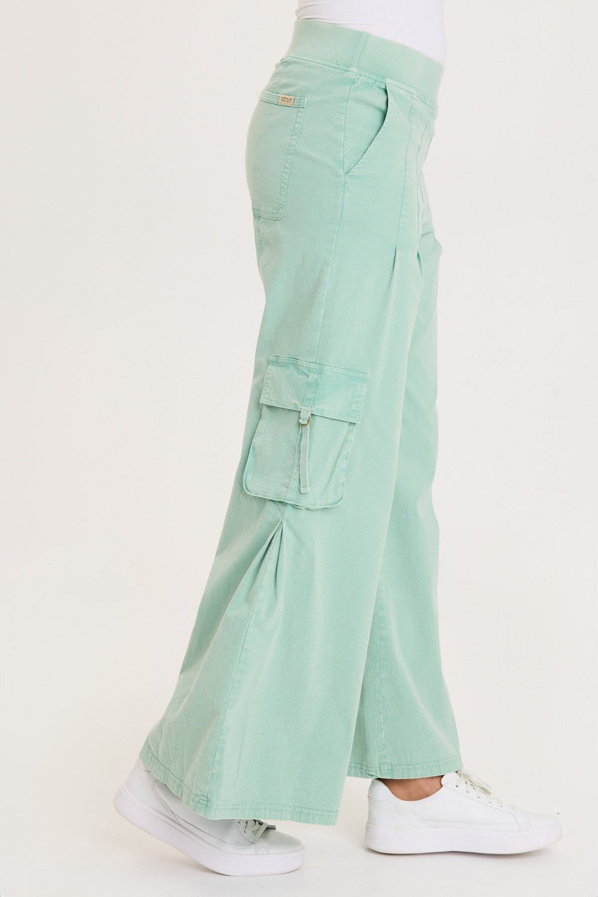 Erwin Side Pleats Cargo Wide-Leg Pant