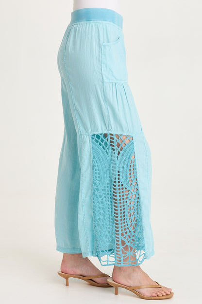 Astro Linen/Crochet Pull-On Pant