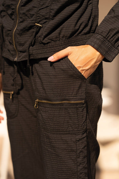 Trotter Textured Side Cinch Pant