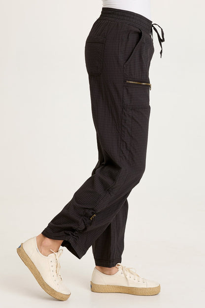 Trotter Textured Side Cinch Pant