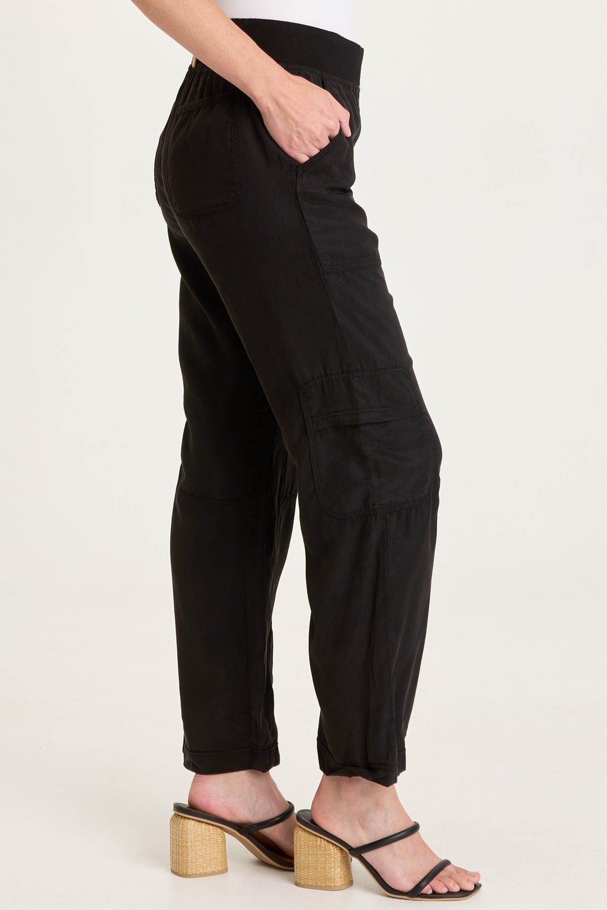 Taran Twill Sleek Cargo Pant