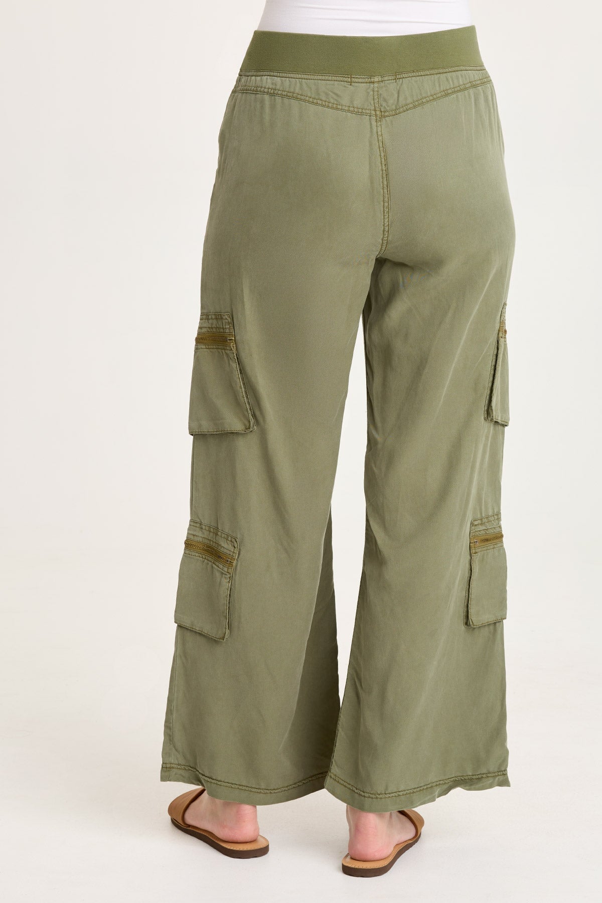 Britte Twill Multi-Pocket Cargo Pant