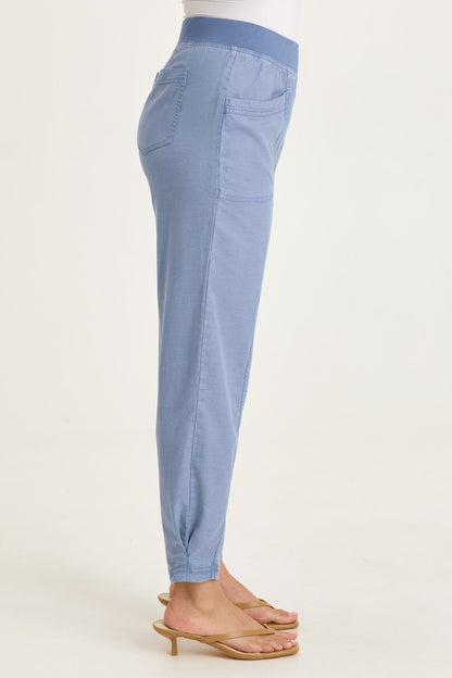 Beck Twill Barrel-Style Pant