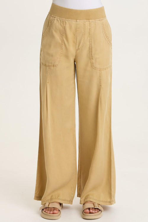 Dacia Twill Pleated Wide Leg Pant