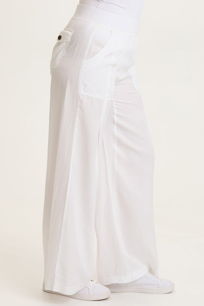 Dacia Twill Pleated Wide Leg Pant