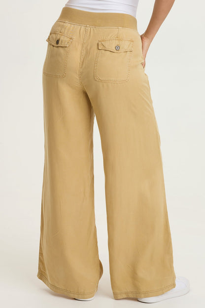 Embroidered Dacia Twill Pleated Pant