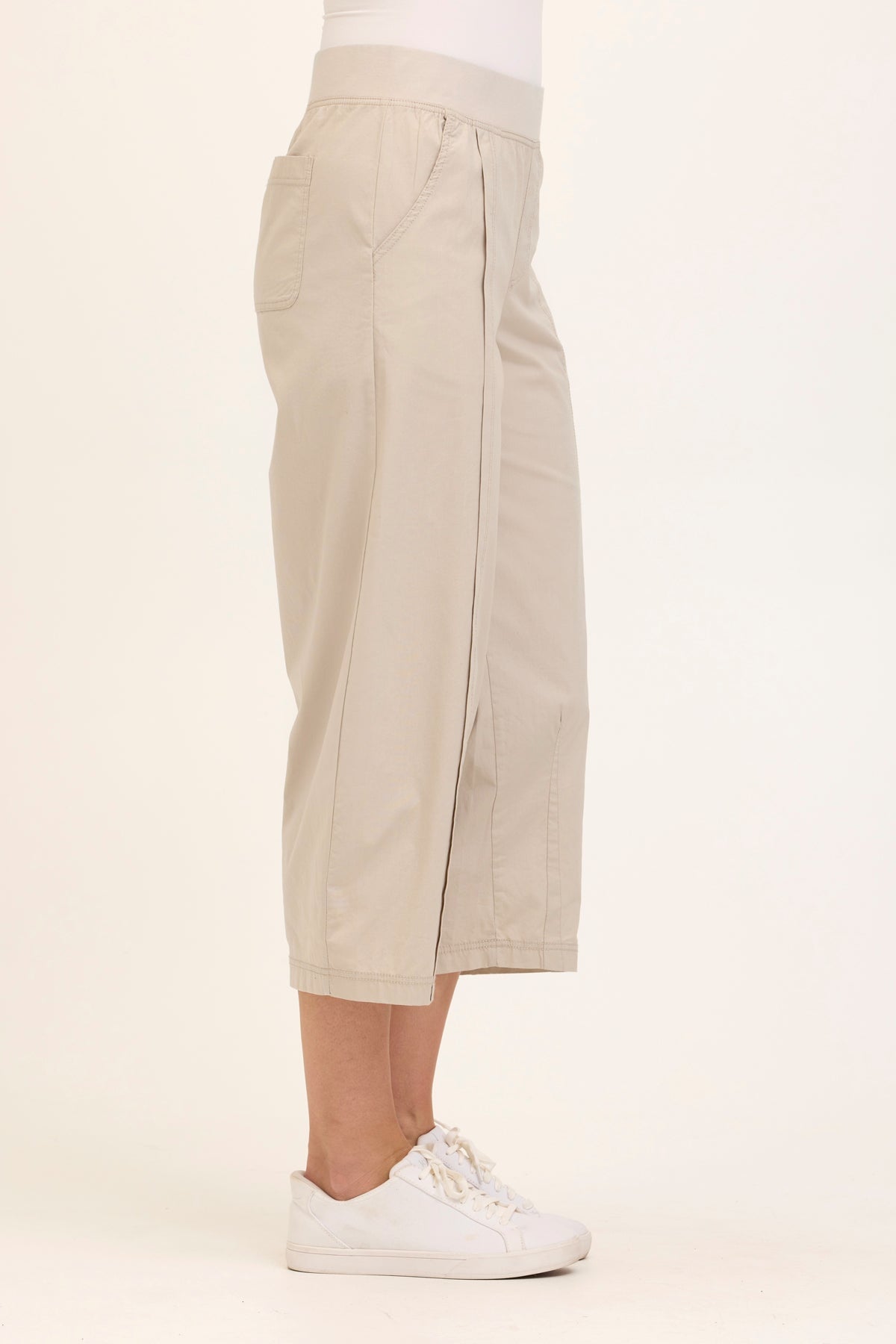 Benson Poplin Barrel Crop