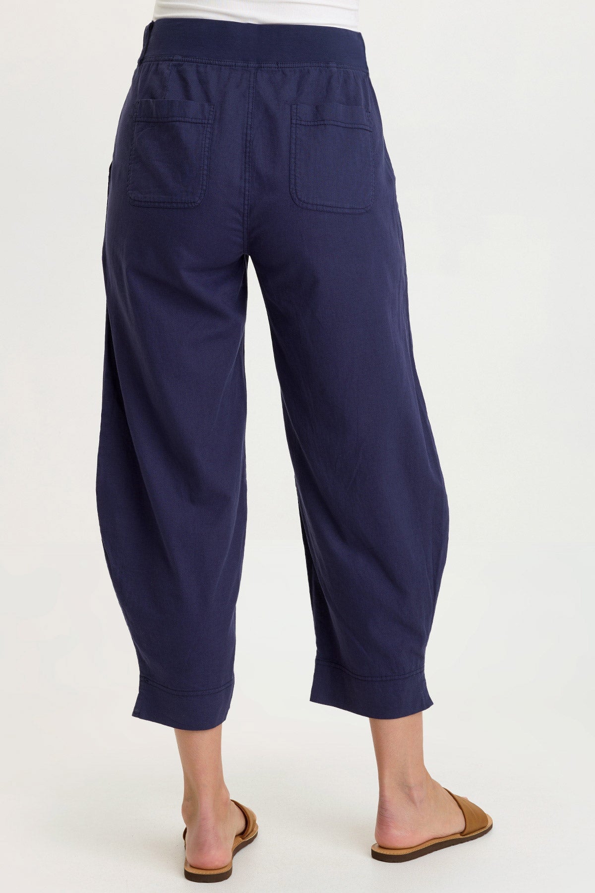 Jisola Cotton Linen Barrel Pant