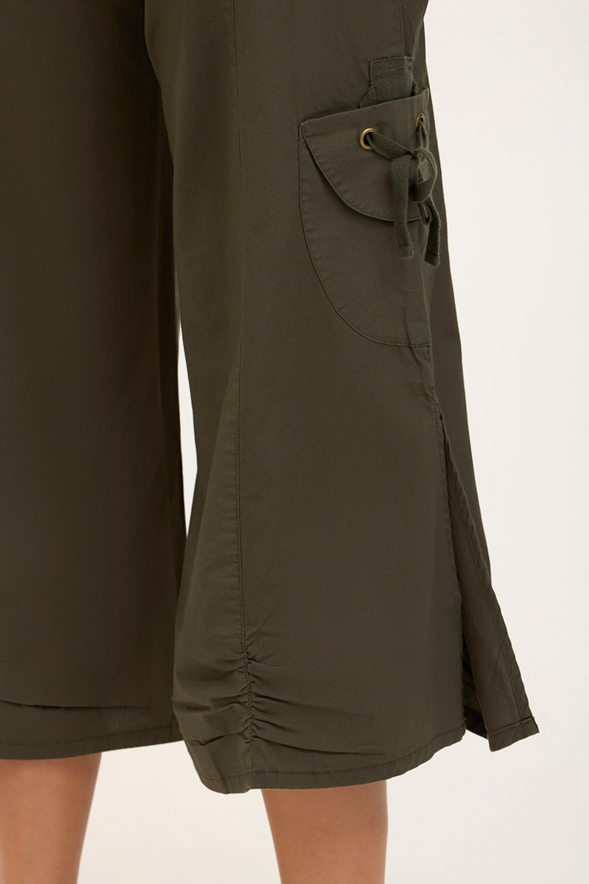 Cargo Gaucho Crop
