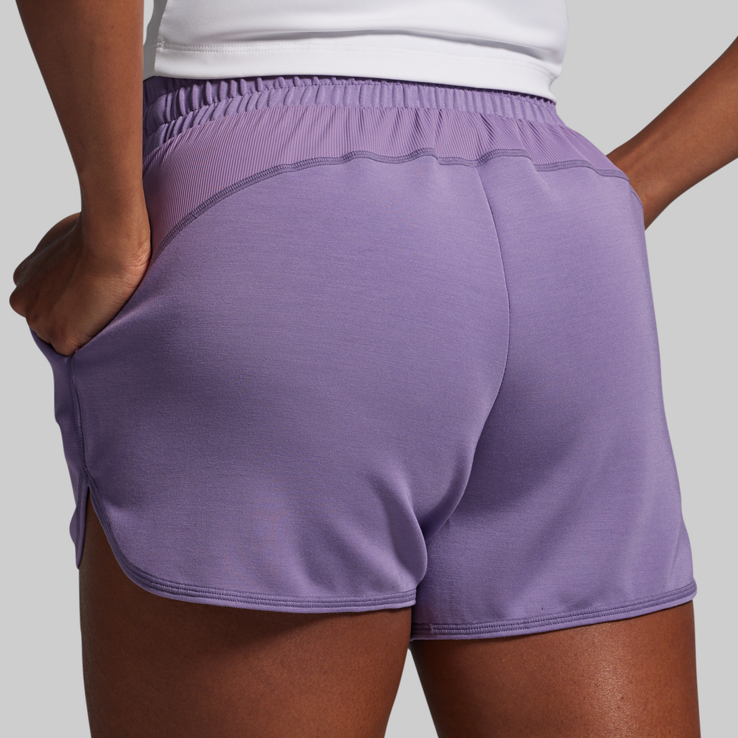 Lounge Lux Short (Soft Grape)