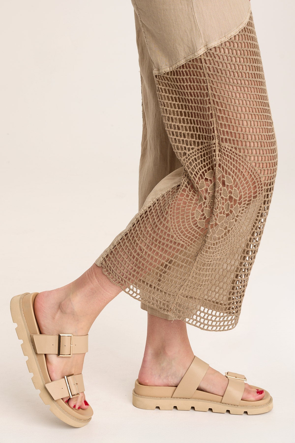 Anamita Linen/Crochet Jumpsuit