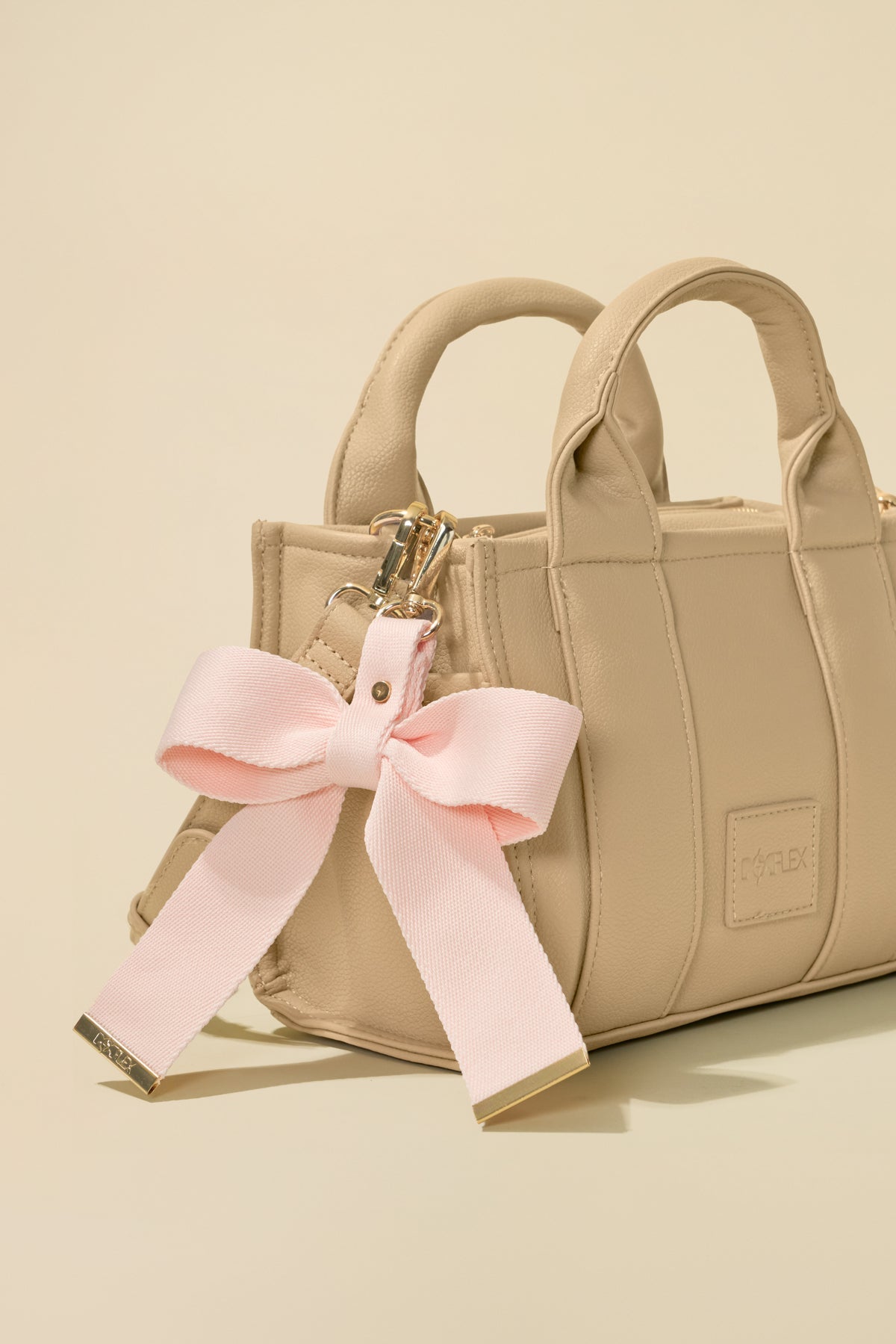 Bow Charm - Tutu Pink