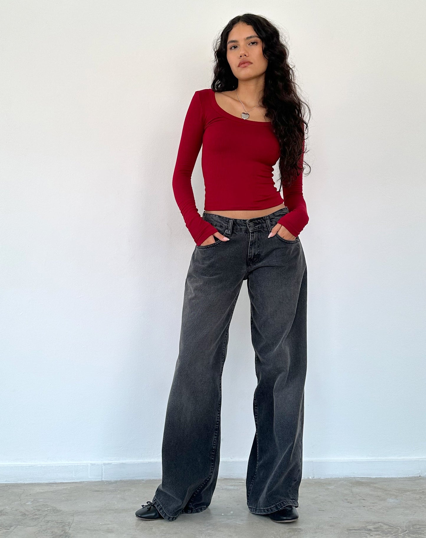 Binlo Extra Long Sleeve Top in Adrenaline Red Rib