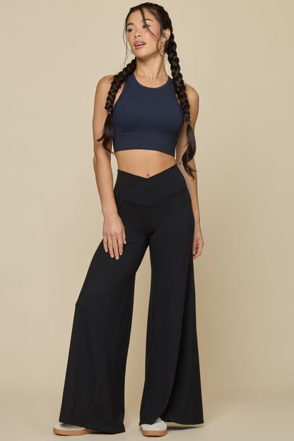 Crisscross Hourglass® Wide Legging - Black
