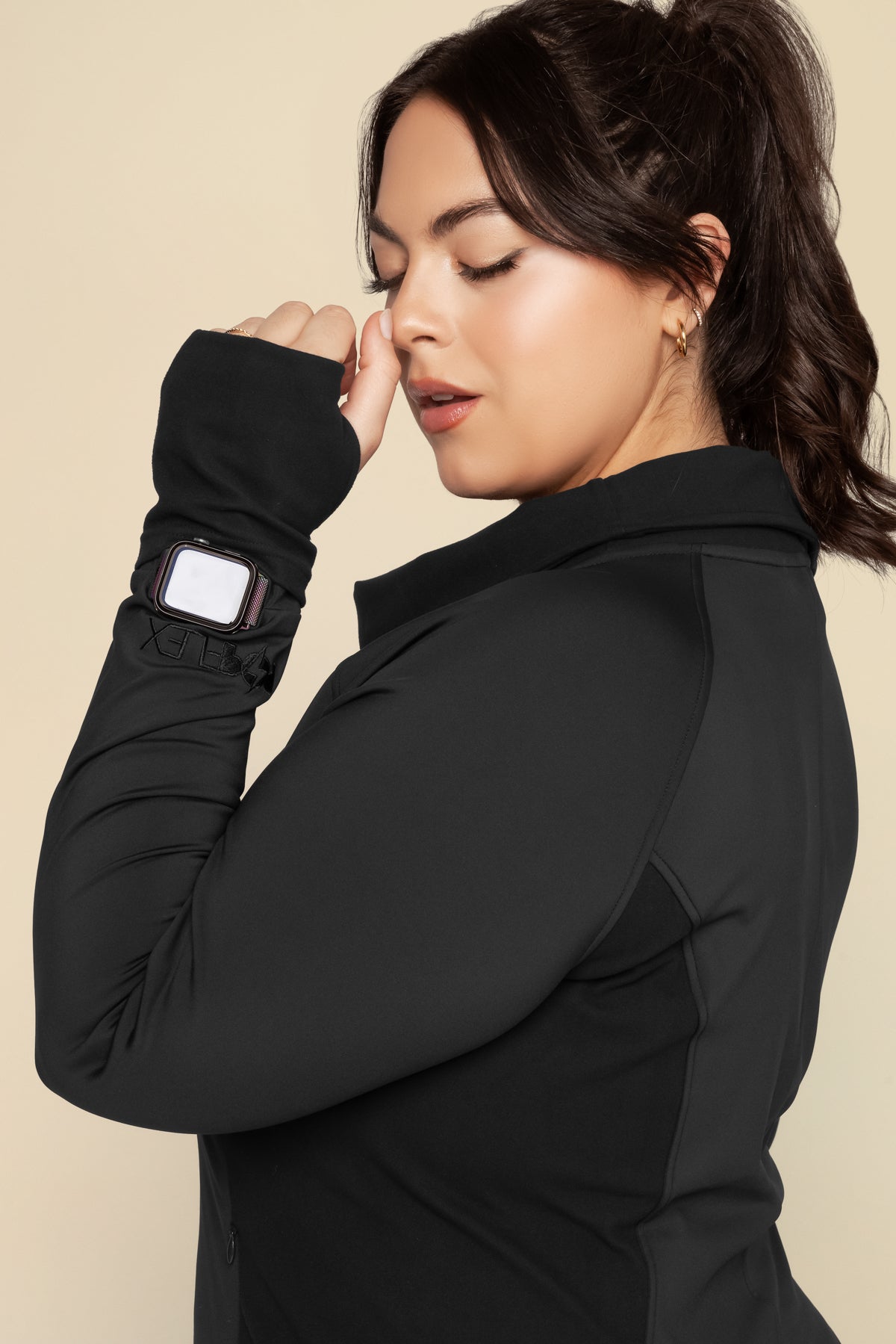 Chasing Pavements Mockneck Pullover - Black