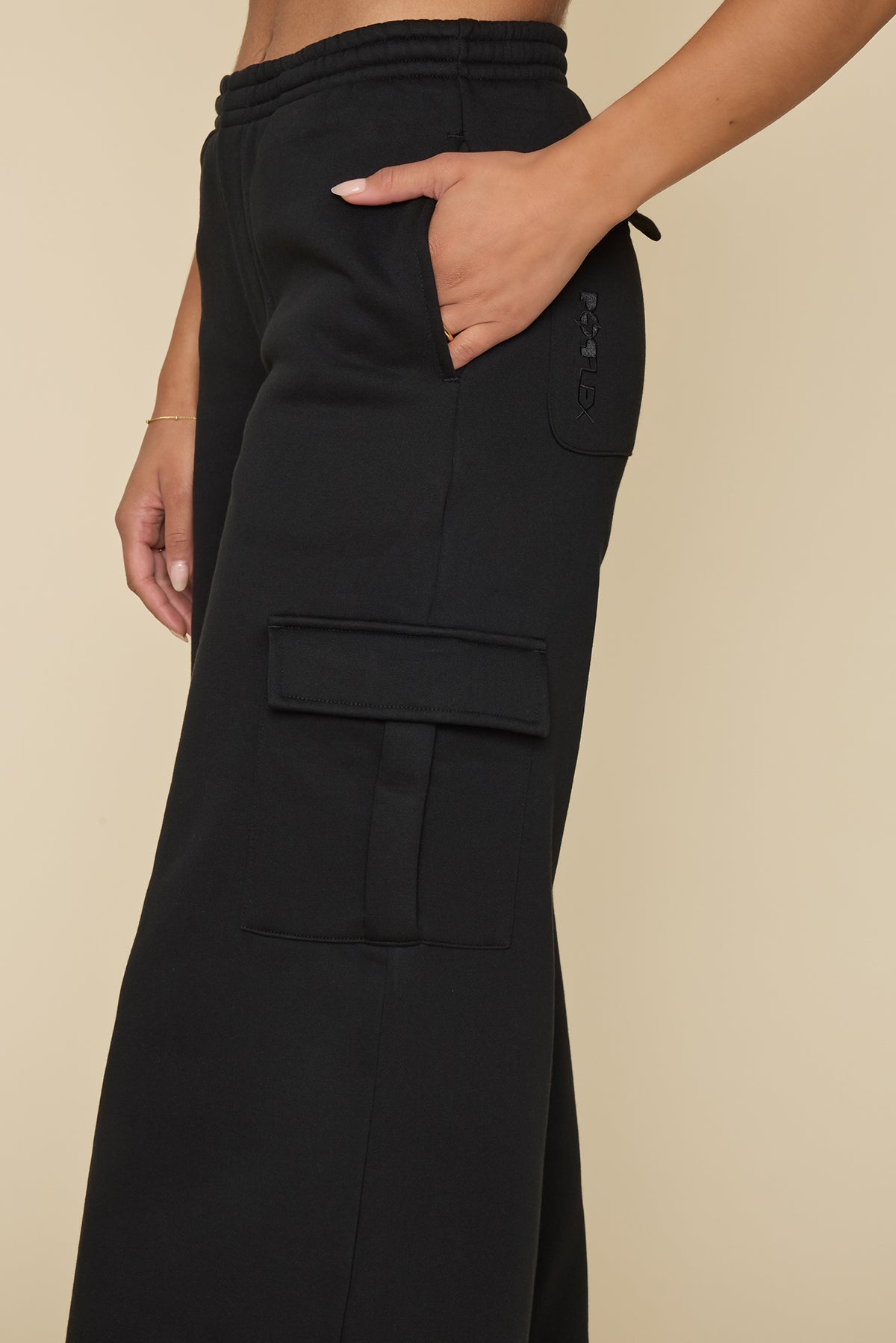 Cloud Cargo Sweatpant - Black