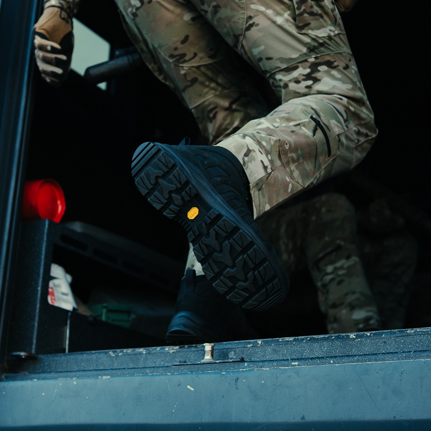 Men's Patriot 1 Mid-Assault Boot TAA (Black)