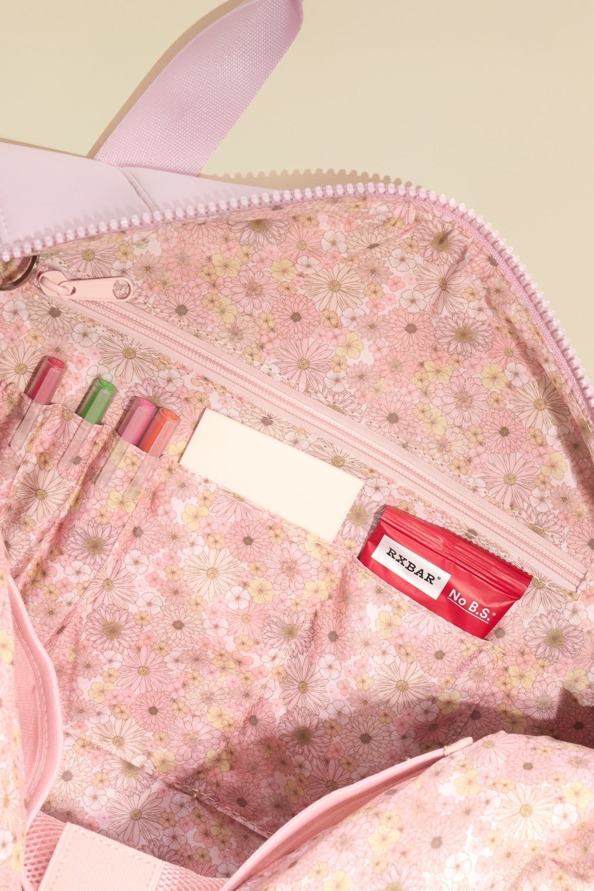Ella Duffle - Baby Pink