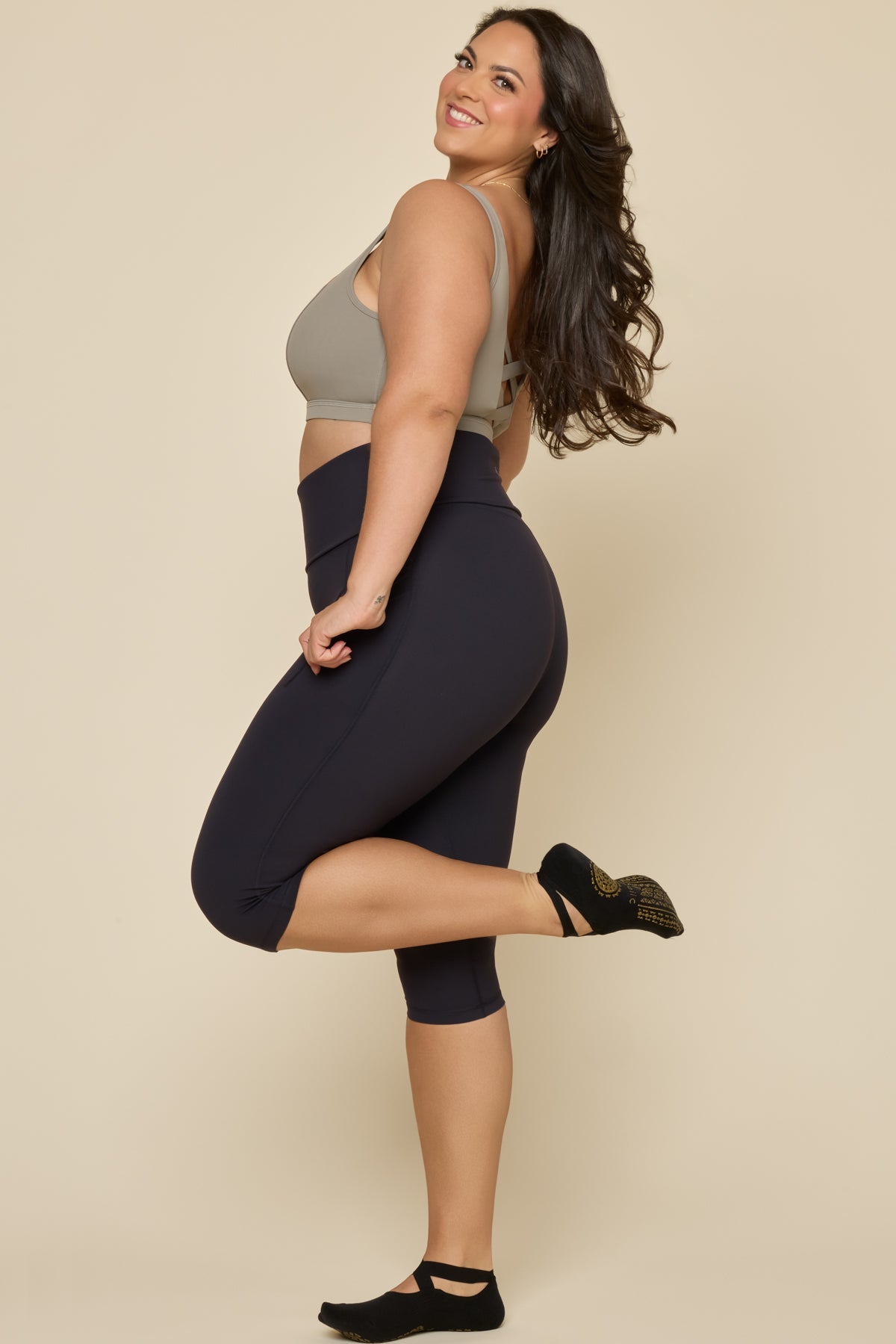 Foldover Capri - Cool Black