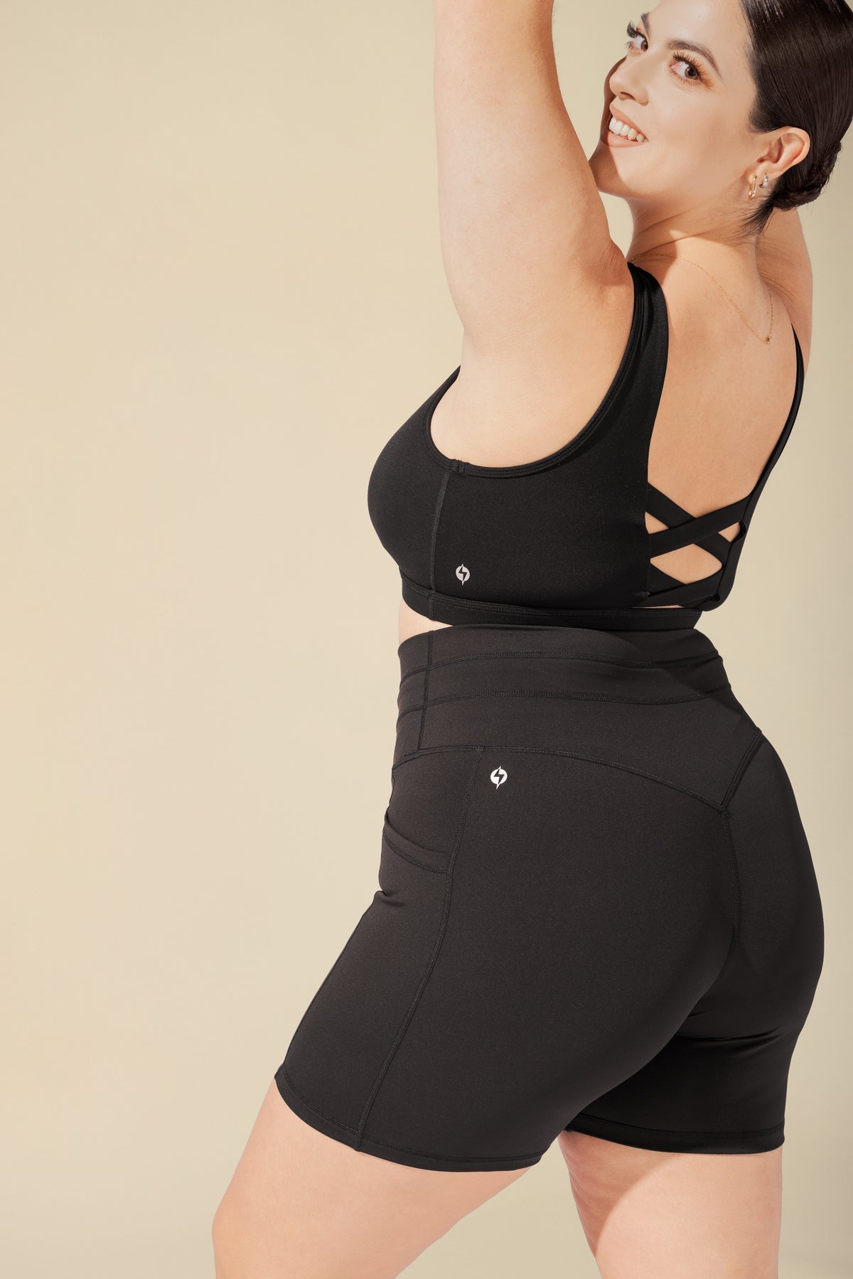 Cargo Booty Short - Black