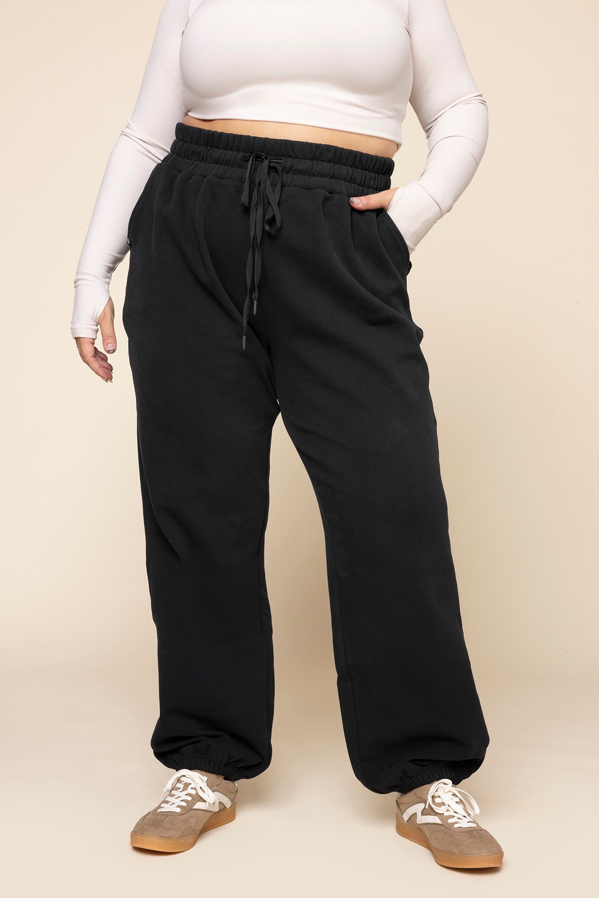 Ooey Gooey Sweatpant - Black