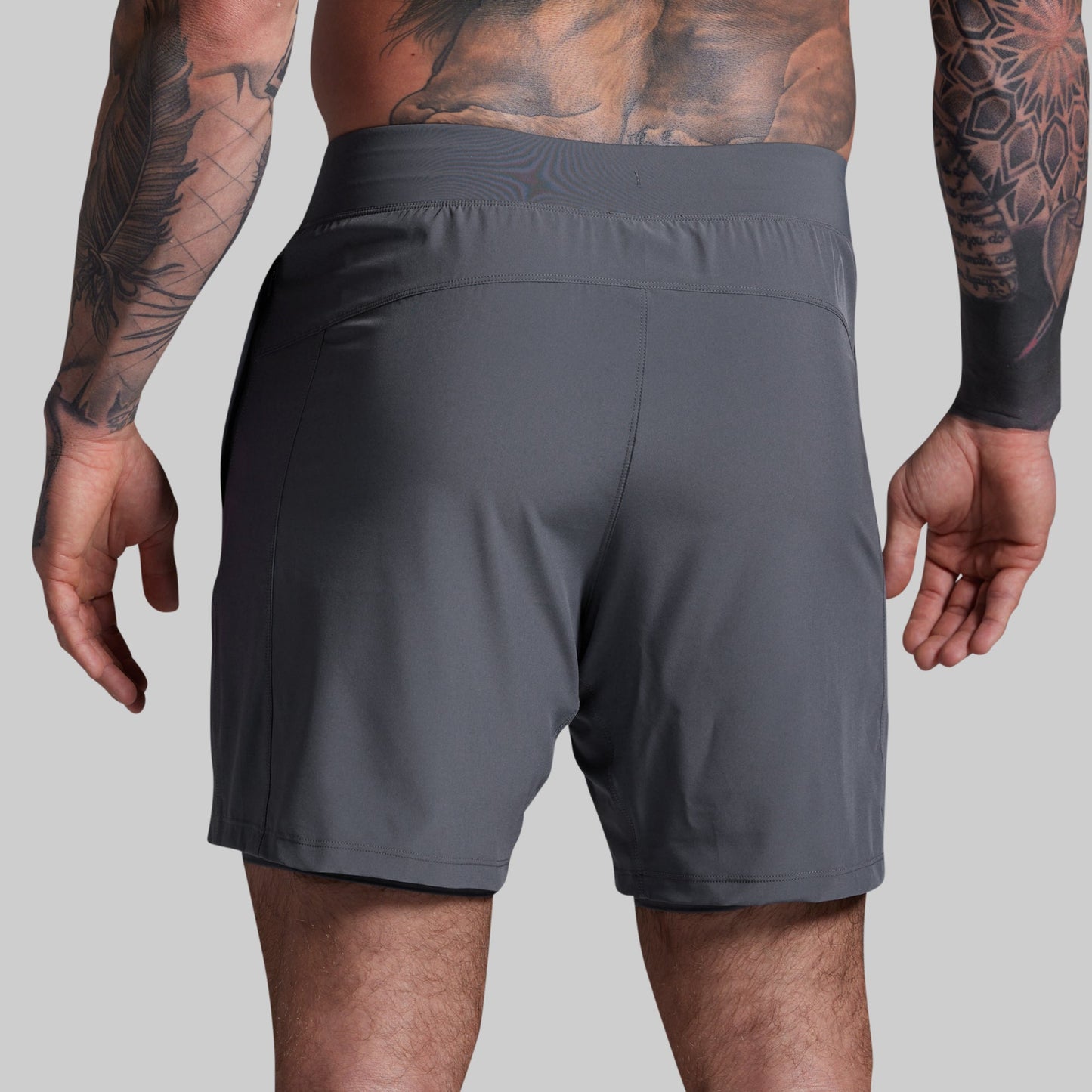 Versatile Short w/ Compression 7" (Basalt)