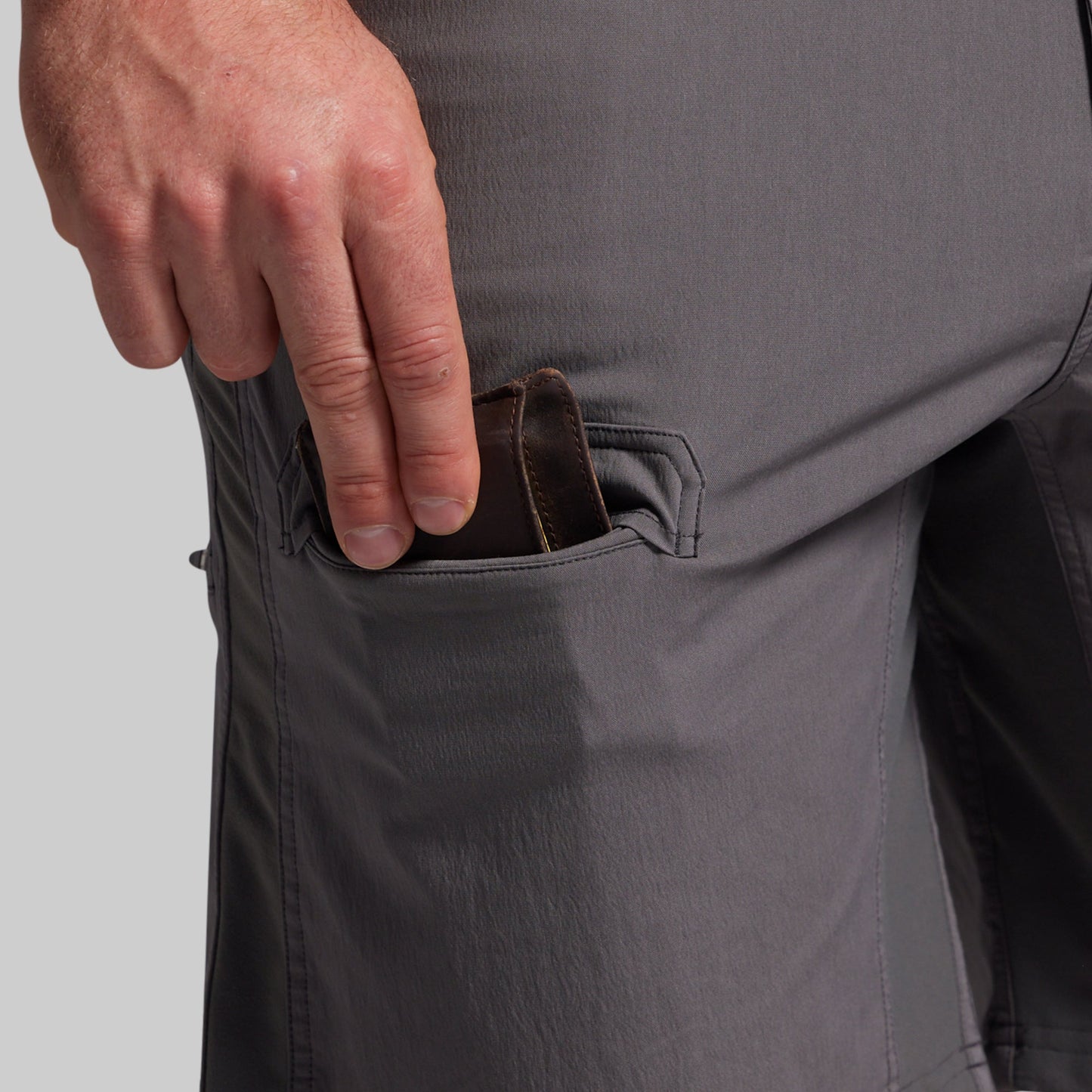 Maverick Short 9" (Gunmetal)