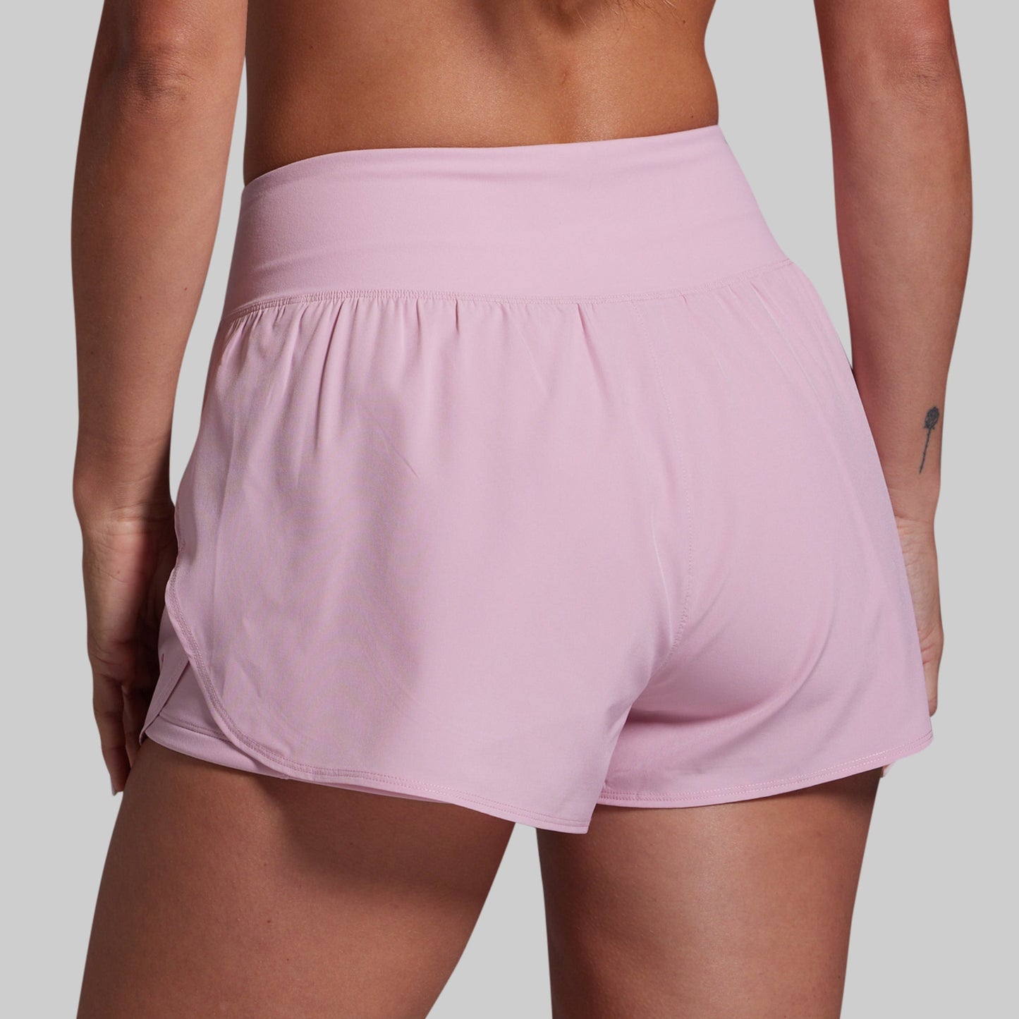 Strive Short (Rose Quartz)