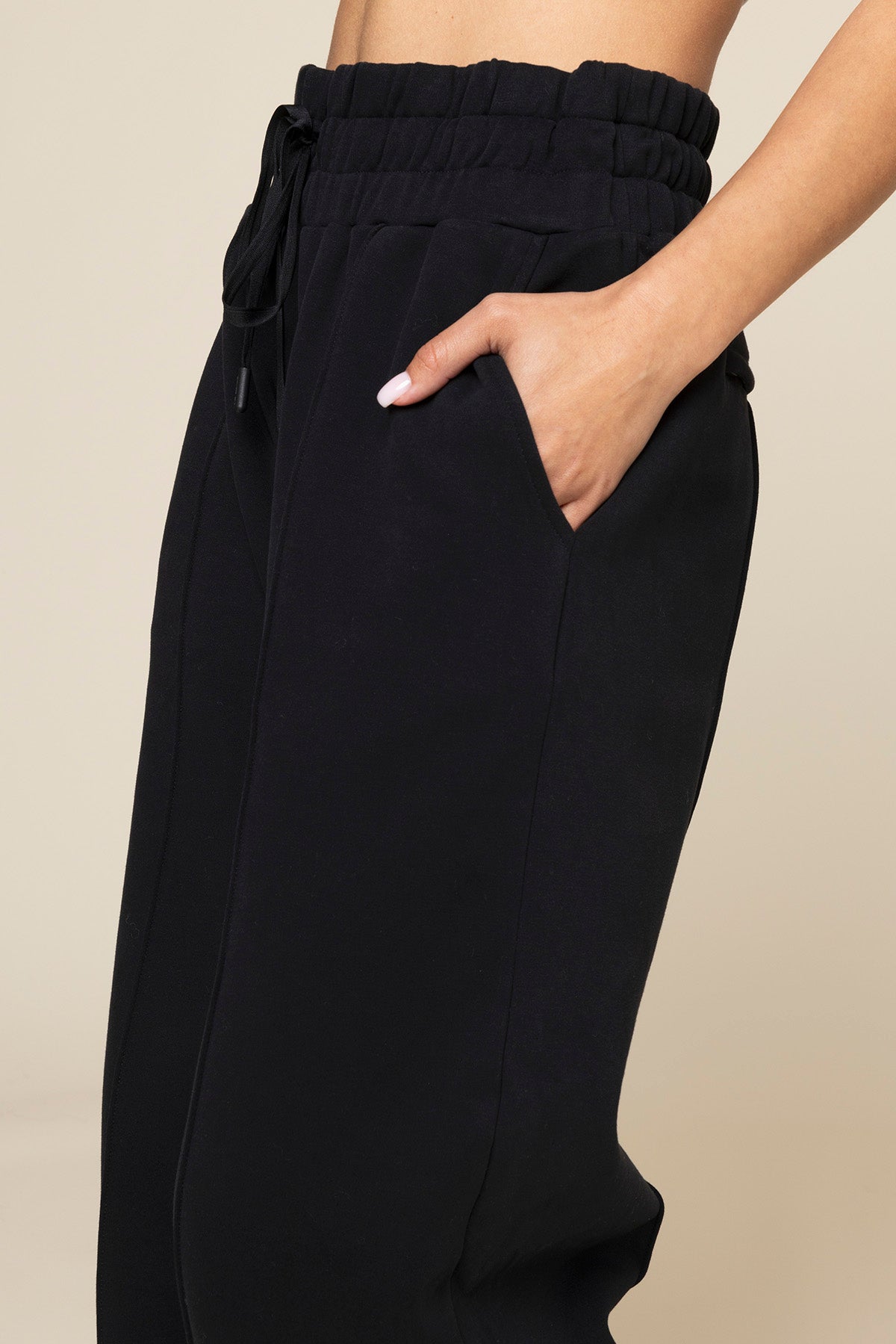 Perfect Plane Pants - Black