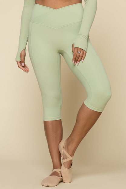 Crisscross Hourglass® Capri - Pistachio