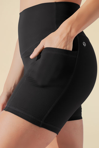 Supersculpt™ Midi Short with Pockets - Black