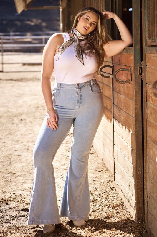 Superstretch Bell Bottom Jeans - Light Wash